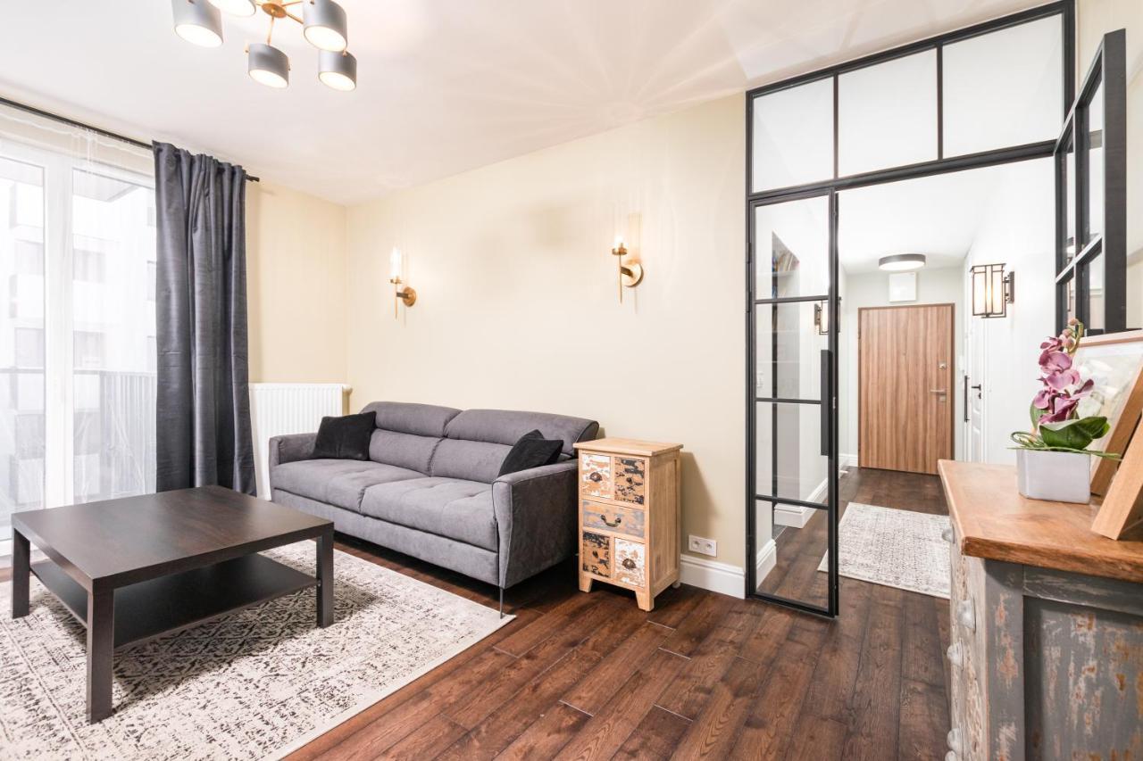 Fort Wola 12A By Homeprime Varsavia Esterno foto